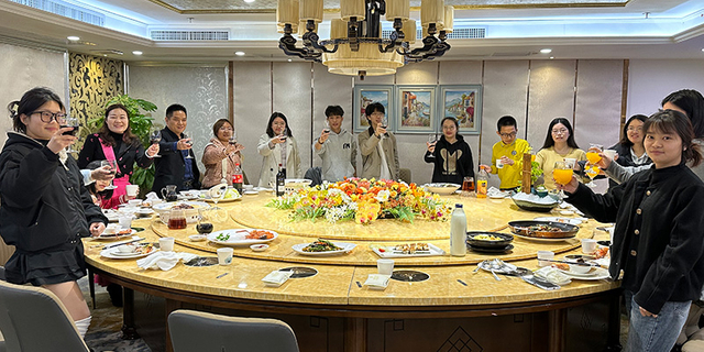 Glass Guardrail technical assistance team