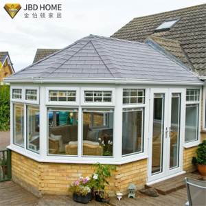 Polygonal Sunroom / Glass Conservatory