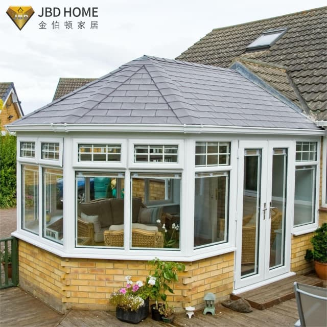 Polygonal Sunroom / Glass Conservatory